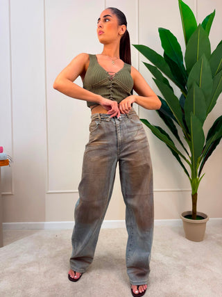 Top Ellie
